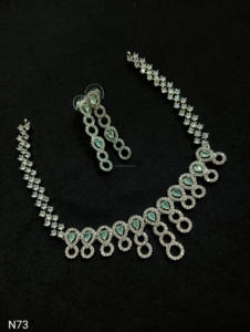 Classic American Diamond Bridal Jewelry <b>Set</b> Two-Piece Necklace and Earrings for Wedding Fashionable Classic Style - Product Image 4