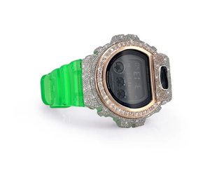 Reloj Deportivo Digital con Correa de Acero Inoxidable Verde, Bisel de Moissanita, Esfera de Cristal, 41 mm, Unisex, Resistente al Agua 10 Bar - Product Image 2