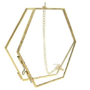 Wall Hanging Metal Photo Frame Created With Artistic Precision Perfect For Meaningful <b>Gift</b> And <b>Memory</b> Preservation - Product Image 6