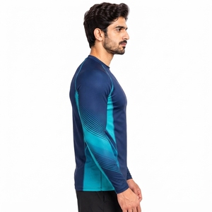 T-shirt de compression à manches longues pour homme, idéal pour la gym, l'entraînement, le sport, la course, le cyclisme et le surf - Product Image 2