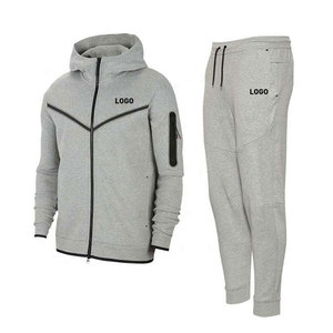 Conjunto Deportivo de Felpa Técnica para Hombre, Sudadera con Capucha y Pantalones Ajustados para Fútbol, Conjunto Deportivo de Felpa Técnica Personalizado para Hombre - Product Image 2