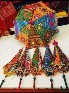 Sombrilla de Algodón Bordada con Flores Hecha a Mano, Estilo Vintage, NUEVA, para Bodas y Eventos al Aire Libre - Product Image 2