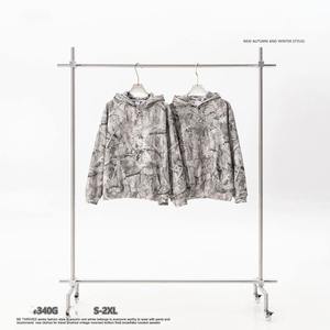 Sweat-shirt à capuche camouflage pour homme, manches régulières, tricoté, style automne, 100% polyester, impression par sublimation - Product Image 5