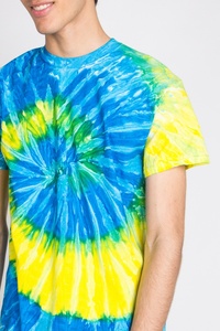 T-shirt tie-dye en coton pour homme, haute qualité, vente en gros OEM, logo imprimé en sérigraphie sur le devant, manches courtes. - Product Image 4