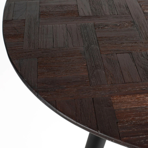 Mesa de Comedor de Madera de Teca con Patrón Geométrico Industrial, Acabado Marrón, Forma Irregular, Patas Redondas de Metal con Acabado Negro Mate para el Hogar y la Cocina - Product Image 3
