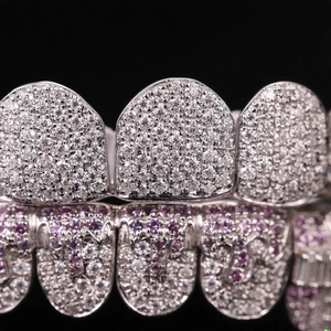 Grillz en Moissanite Éclatante en Argent Sterling – Bijoux de Dents Personnalisés pour Hommes et Femmes – Design Tendance - Product Image 4