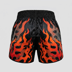 Pantalones Cortos de Boxeo con Estampado Digital de Patrón de Fuego OEM, Pantalones Cortos de Lucha de Alta Calidad con Corte Curvo y Aberturas Laterales para Hombre, para Gimnasio - Product Image 3
