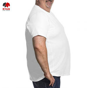 Ryan Pro Gear T-shirts personnalisés pour hommes Tissu respirant et confortable avec impression de logo personnalisée - Product Image 3