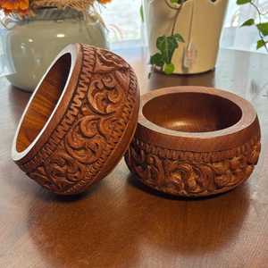 Ensemble de 4 bols à salade en bois sculpté, texture bois foncé, bassin de service pour fruits, vaisselle de cuisine artisanale - Product Image 5