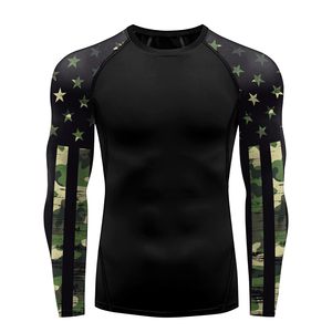 Camiseta de Compresión de Manga Larga Ajustada para Hombre, Diseño de Camuflaje Negro con Estrellas, Impresión por Sublimación, Secado Rápido, Ropa para Artes Marciales - Product Image 1