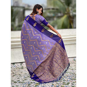 Sari de Seda Suave Violeta Elite Weaves, Diseño Dusty Concept, Tejido Zig Zag Zari, 650g, para Bodas - Product Image 4