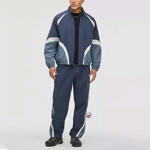 Conjunto Deportivo Unisex Negro de Manga Larga con Cierre de Cremallera, Color Sólido, Corte Holgado con Bolsillos Laterales, Pantalones y Sudadera con Capucha para Otoño, Ropa Deportiva para Exteriores - Product Image 4