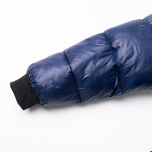 Chaqueta Acolchada de Diseño Nuevo 2026 para Hombre, Chaqueta Acolchada con Logotipo Personalizado, Chaqueta Acolchada de Plumón Brillante de Gran Tamaño, Estilo Formal - Product Image 4