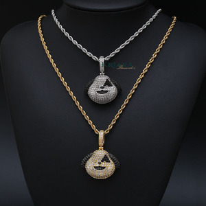 Pendentif Champignon Cartoon en Argent 925 Plaqué Rhodium et Or 18K, Style Hip Hop Unisexe avec Diamant Rond de Laboratoire, Idéal au Quotidien - Product Image 1