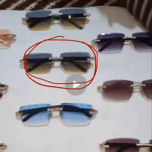 แว่นกันแดดโมอิสซาไนต์แบบปรับเปลี่ยนสีได้ตามสั่ง แว่นตาผู้ชายสุดหรู ฮิปฮอป เลนส์สีเขียวไอซ์ คุณภาพมาตรฐานสูง - Product Image 1