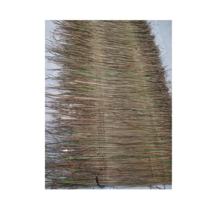 Matériaux de construction de feuilles de cocotier de toiture sur le thème tropical tissé à la main pour les matières premières en bambou de station de villégiature extérieure de bar de jardin - Product Image 6