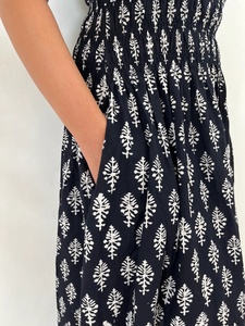Robe longue maxi indienne en coton à imprimé bloc, col rond, manches courtes, style tunique indienne, collection été 2026, très tendance pour femme - Product Image 4