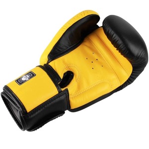 นวมชกมวยคู่สีเหลืองดำรุ่นใหม่ หนังแท้ สำหรับฝึกซ้อมและแข่งขัน - Product Image 2