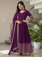 Nouvelles collections de robes Anarkali de créateurs, tenues de soirée, costumes Salwar Kameez élégants, disponibles en grandes tailles pour femmes, pour mariage.