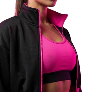 Ensemble de survêtement ajusté en polyester pour femme : veste zippée, brassière de sport, leggings, color block, tenue de sport à manches courtes - Product Image 5