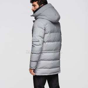 Veste isolante à capuche pour homme, parka d'hiver, fermeture éclair sur le devant, poignets réglables, plusieurs poches, manteau pour le camping et la randonnée en plein air - Product Image 3