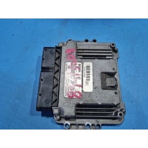 Porter Usó ECUs y Módulos de Computación 391044A300 - Product Image 4