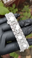 Montre automatique de luxe sportive en acier inoxydable avec cadran en cristal entièrement serti de moissanite, bracelet style hip-hop, mouvement mécanique, cadran de 41 mm