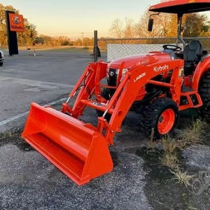 Tractor de Jardín 4x4 L4060HST-LE 2021, 40 HP, Transmisión por Engranajes con Bomba de Engranajes y Caja de Cambios - Product Image 1