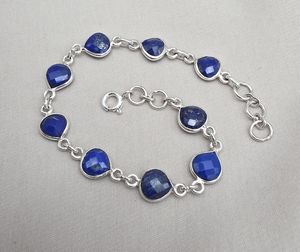 Bracelet à breloques en forme de cœur en lapis-lazuli, argent sterling 925 plaqué or, pierres précieuses facettées, fait main, bijoux ethniques élégants pour femmes - Product Image 4