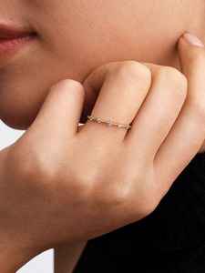 Brazalete Minimalista de Circonia Cúbica con Baño de Oro de 18K y Certificación IGI para Mujer, Brazalete Abierto de Lujo para Boda con Detalles Tallados - Product Image 3