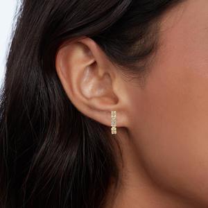 Boucles d'oreilles créoles en or 14 carats avec diamants de laboratoire ronds de 0,75 carat, bijoux élégants et minimalistes, cadeau pour femme - Product Image 6