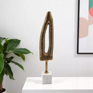Escultura Abstracta Moderna, Decoración Artística para Mesa, Forma Irregular, Diseño Hecho a Mano para Sala de Estar - Product Image 1