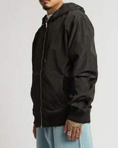 Veste bomber à capuche noire pour homme, matière polyester, coupe classique, couleur unie - Product Image 4