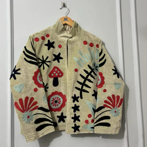 Chaqueta Bomber de Terciopelo Rosa con Bordado Suzani, Estilo Hippie Vintage, Cálida para Invierno, con Estampado Floral y Letras, Transpirable, de Nailon - Product Image 1