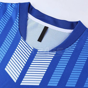 Uniforme de Fútbol para Hombre de Alto Rendimiento, Tejido de Poliéster Transpirable, Diseño Ligero y Ecológico para Partidos Competitivos - Product Image 2