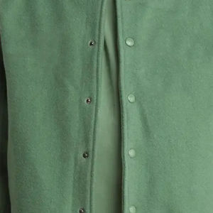 Veste varsity homme de haute qualité, légère, à prix abordable, veste d'hiver entièrement personnalisable pour homme avec un design tendance. - Product Image 4