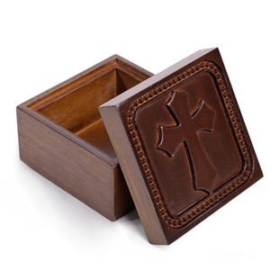 กล่องใส่ลูกประคำไม้สักทำมือ ขายส่ง - ดีไซน์ฉลุลาย - Product Image 1