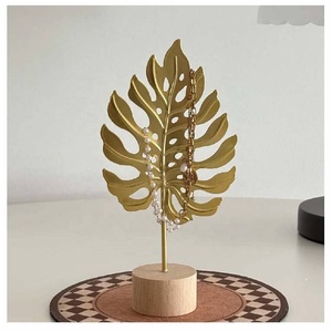 Nouvel Arrivage : Porte-Bijoux en Métal en Forme d'Oiseau, Plateau Décoratif en Aluminium pour Bagues, Boucles d'Oreilles et Colliers - Product Image 3