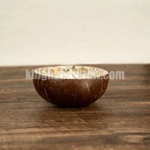 Tazón de Coco Hecho a Mano con Diseño de Cáscara de Coco Natural, Vajilla Ecológica para Cocina, Hogar, Restaurante y Cafetería - Product Image 5