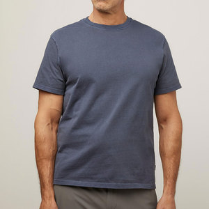 Camiseta de Alta Calidad con Efecto Desgastado por el Sol, Transpirable, Cómoda y con Estilo - Product Image 1
