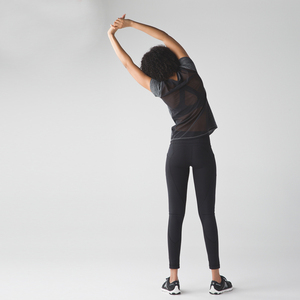 Camiseta Corta Básica Ajustada para Mujer, 92% Algodón, 8% Elastano, Transpirable y Ecológica, Estilo Casual, Tela de Lona - Product Image 4