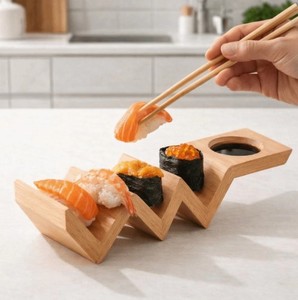 ที่วางซูชิ ทาโก้ ทำจากไม้เนื้อแข็ง เป็นมิตรกับสิ่งแวดล้อม หลายช่องสำหรับวางเทมากิ แฮนด์โรล ถาดเสิร์ฟ จัดแสดงอาหาร สำหรับร้านอาหารญี่ปุ่น - Product Image 3