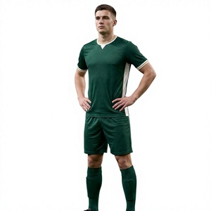 Maillot de football vert personnalisable pour homme, manches courtes, col en V, polyester anti-humidité, uniforme respirant anti-UV toutes saisons - Product Image 2