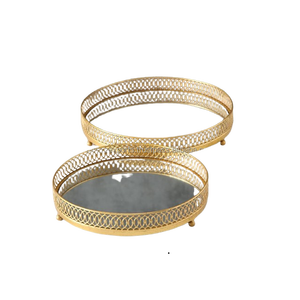 Exportador y fabricante de bandejas de metal para servir, plato en tamaños de formas personalizadas para Decoración de mesa y regalos de festivales - Product Image 1