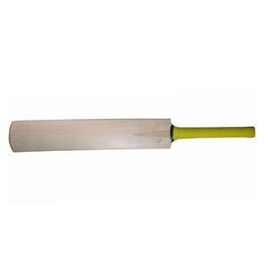 Bate de Críquet de Madera Kashmir Willow de Alto Rendimiento y Comodidad, Personalizado, de Alta Calidad, para Zurdos, Ligero y Ecológico, Hecho en Pakistán - Product Image 6