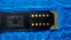 Ceinture de championnat personnalisée Ronpex International en gros pour 2 titres Legacy, en cuir avec plaques en zinc, pour la lutte, le MMA et les arts martiaux - Product Image 5