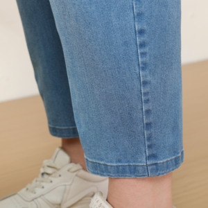 Diseño ajustado ideal para la oficina, pantalones deportivos de hip hop personalizados para mujer, pantalones formales a cuadros para mujer de invierno. - Product Image 2