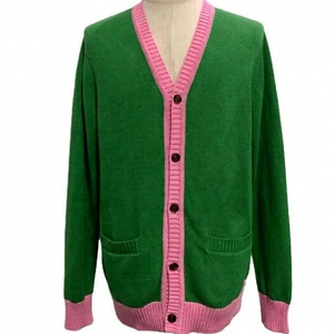 Cardigans en tricot pour femmes, col en V, pull personnalisé pour femmes - Product Image 1