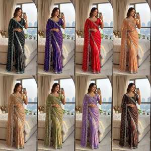 Sari de mariage traditionnel en satin avec perles fantaisie et sequins, pour festivals et fêtes ethniques indiennes - Product Image 5