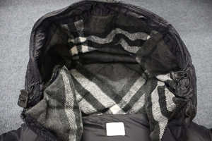 Veste matelassée de luxe pour homme, style streetwear, coupe ajustée, col montant et capuche, idéale pour l'hiver (OEM) - Product Image 5